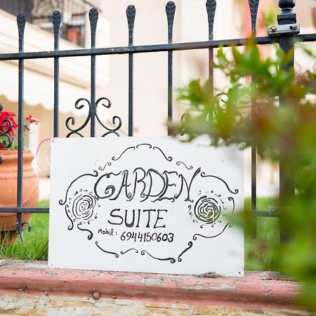 Garden Suite Néa Péramos Екстериор снимка