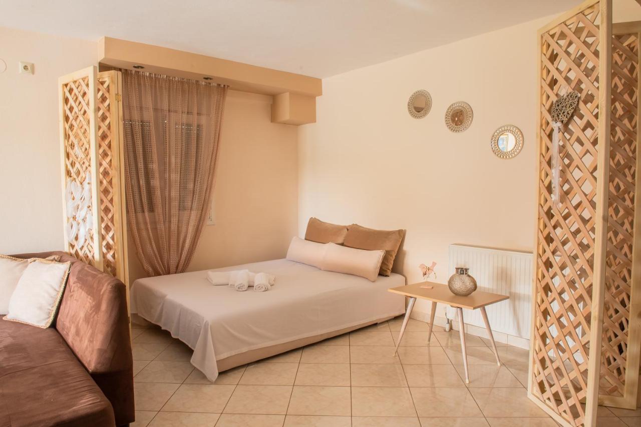 Garden Suite Néa Péramos Екстериор снимка