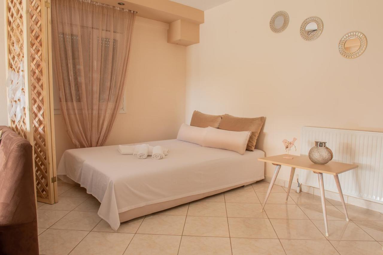 Garden Suite Néa Péramos Екстериор снимка