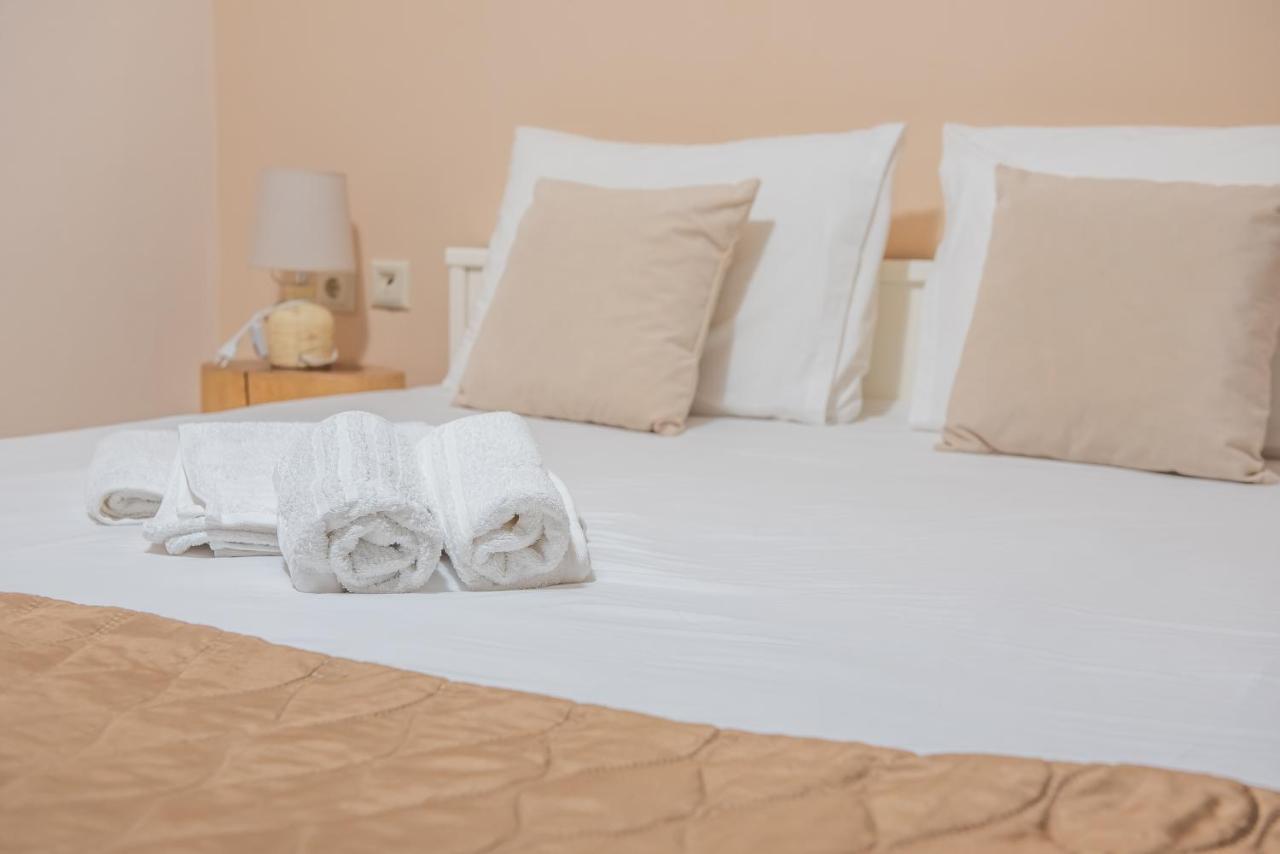 Garden Suite Néa Péramos Екстериор снимка