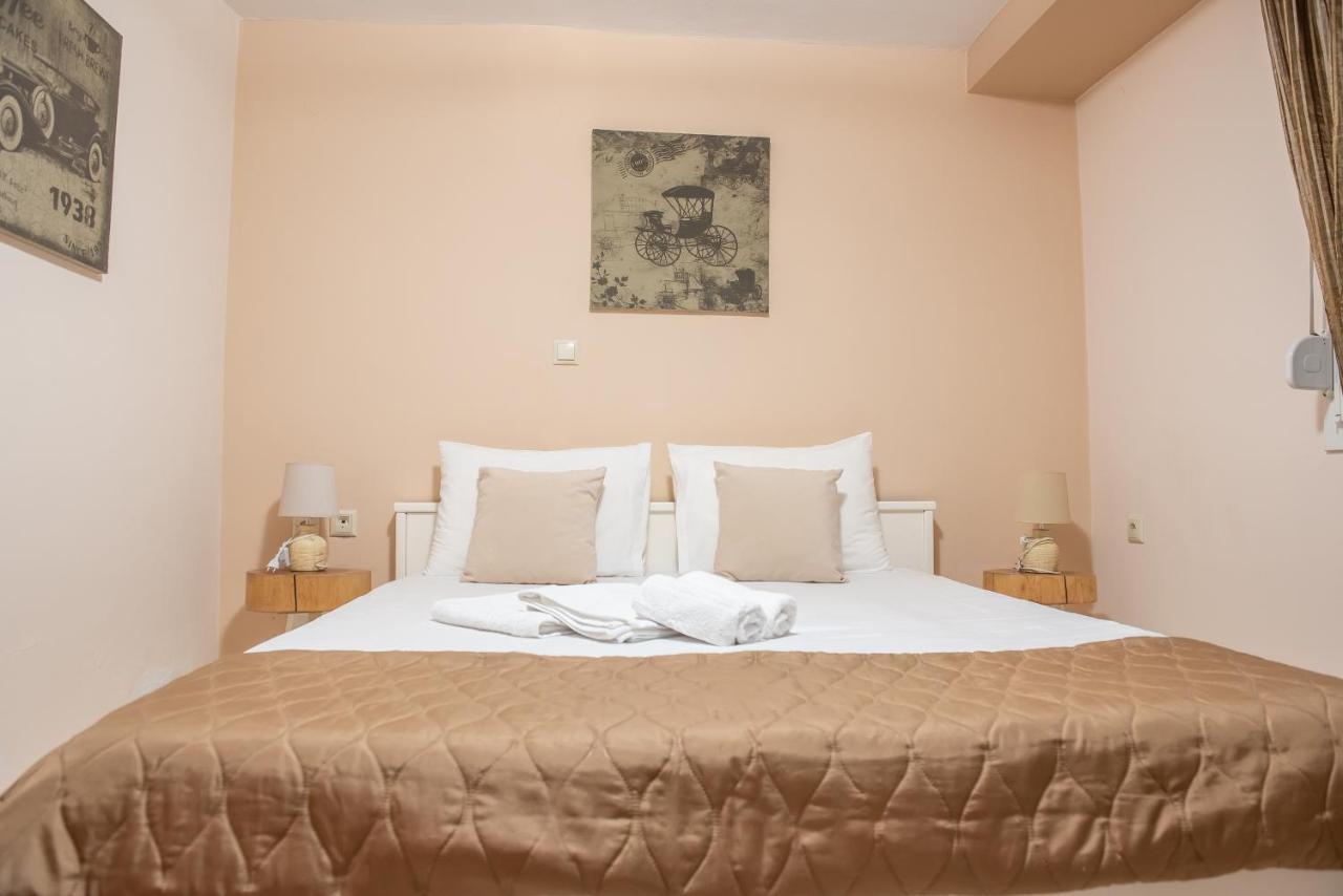 Garden Suite Néa Péramos Екстериор снимка